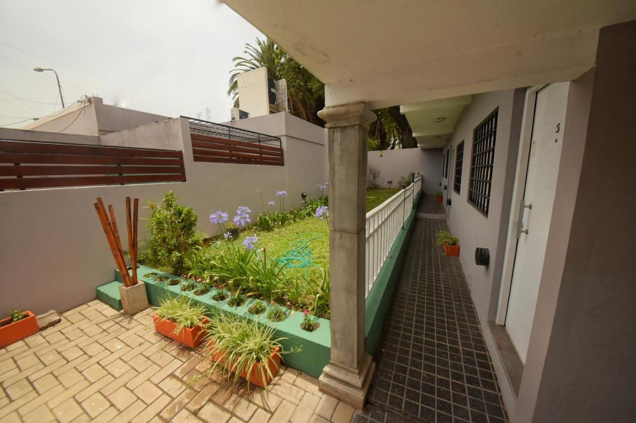 Maktub Departamentos Y Habitaciones Alta Gracia Exteriör bild