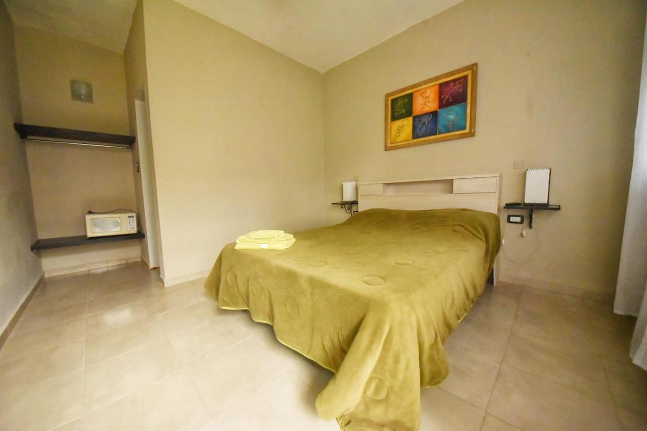 Maktub Departamentos Y Habitaciones Alta Gracia Exteriör bild
